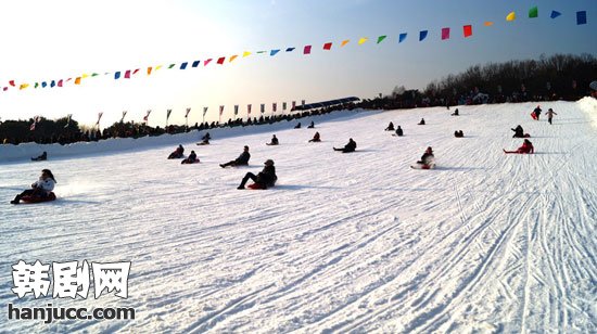 首尔乐园Larva雪橇场