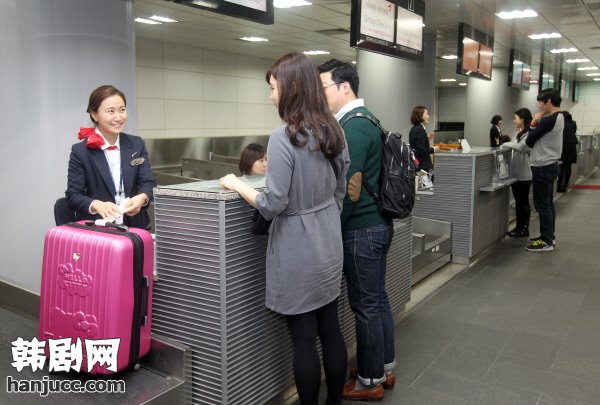 韩国旅行的最后一天，摆脱行李享受自由的首尔旅行