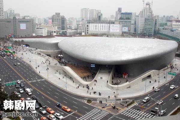 乘地铁游览韩国首尔主要旅游名胜
