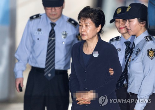 韩法院6日一审宣判朴槿惠案审理大事记（图）