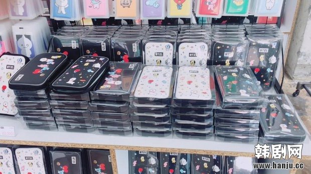 迷妹上身失心疯，我在BT21花了70万韩币