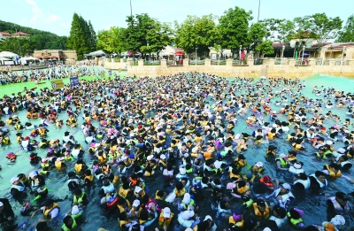 持续极端高温天气袭击北半球——是谁在“焖烧”地球？